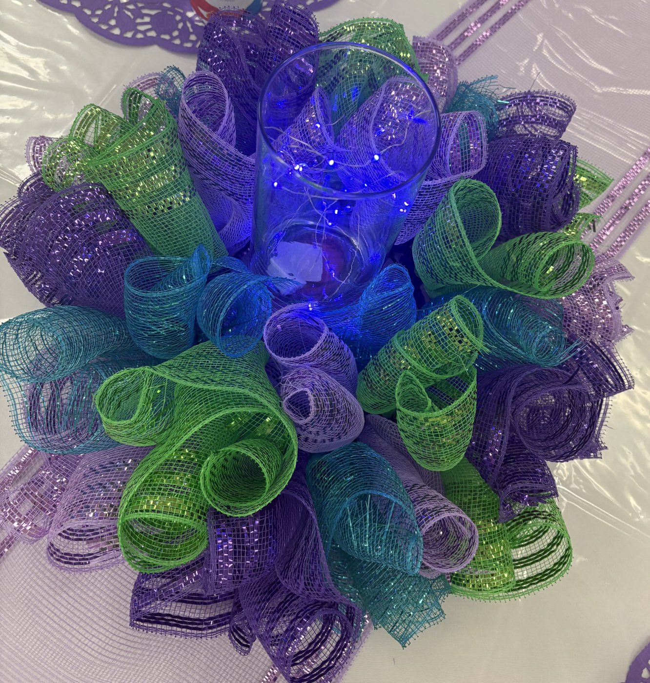Lighted mesh centerpiece